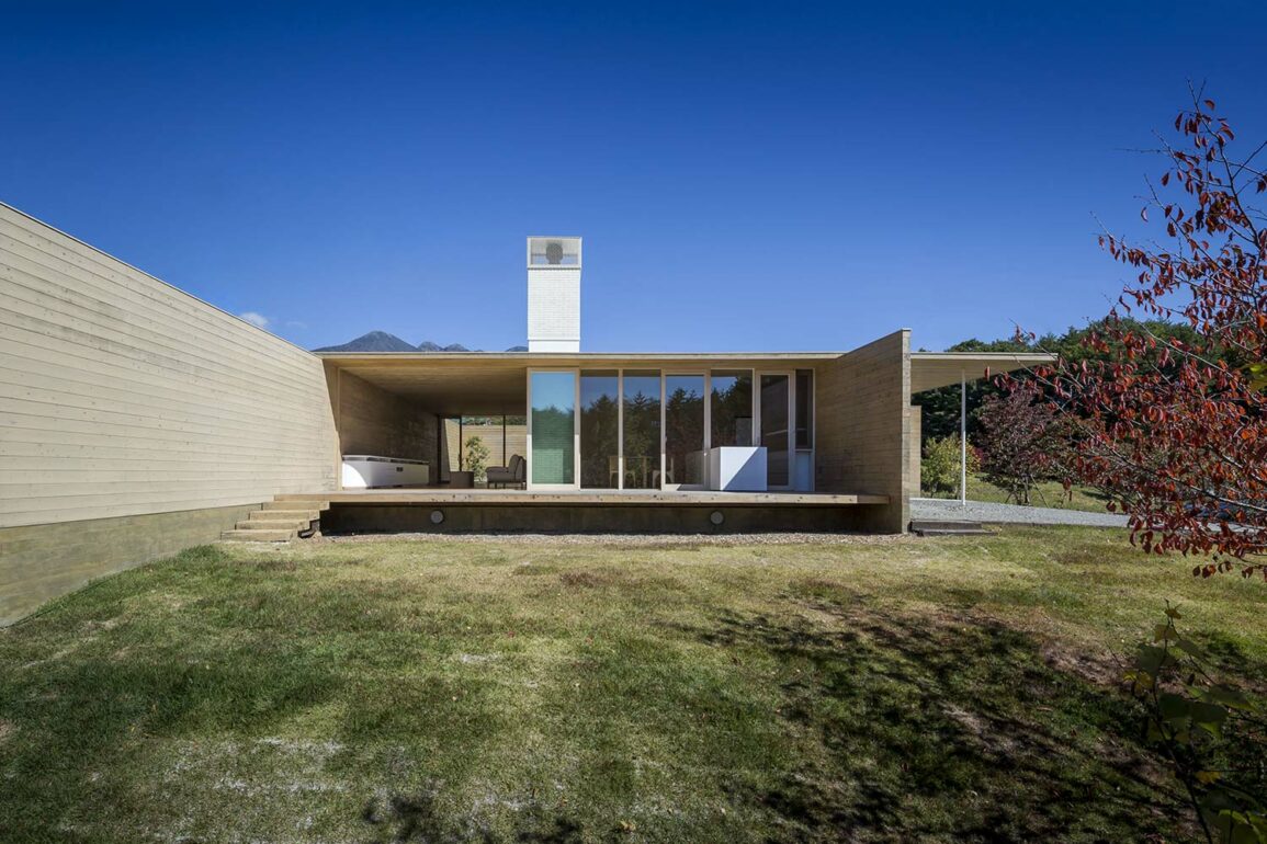 Solid Cedar House - Shigeru Ban